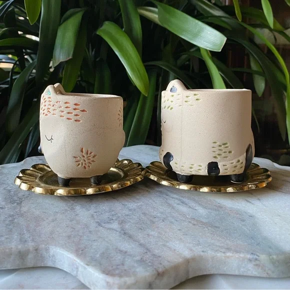 Adorable Set of 2 Fox Planter Pots - Mini Animal Vases - Ceramic Decor - Picture 4 of 11